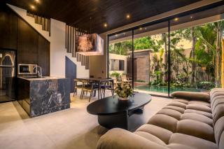 Umayam Luxury Townhouse 6 by Alfred in Bali - Canggu - 1