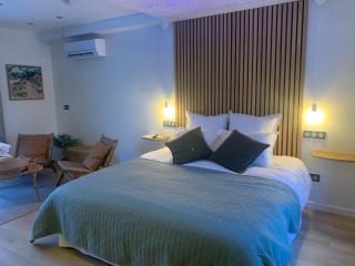 Chambre romantique avec Jacuzzi privée - Messy - 4