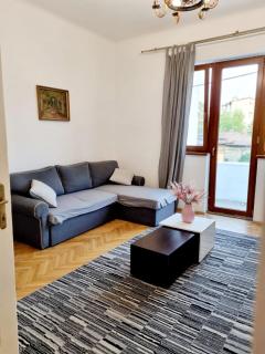 Cozy apartment near city center - Bucharest - 9