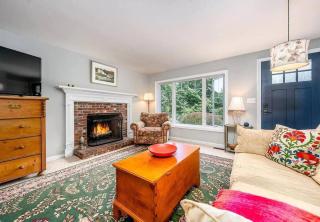 Cozy Cape Classic-Central AC&Near Bay Beaches - Barnstable - 1
