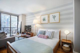 Theater District Studio w Indoor pool NYC-142 - 3