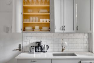 Williamsburg 2br w wd private deck nr Ferry NYC-707 - 3