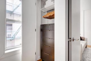 Little Italy 1br w in-unit wd short nr SoHo NYC-727 - New York - 2