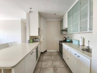 Tides Beach Apartment - 5