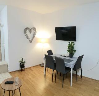 N14 Nap Apartment - Budapest - 5