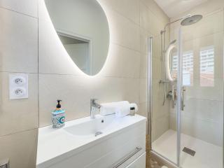 Le Duplex by Winsome Destination - 5