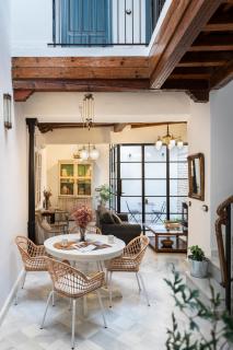 Magno Apartments Vírgenes Luxury House - Sevilla - 1