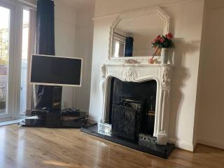 The Gold- Home away from home - Manchester - 1