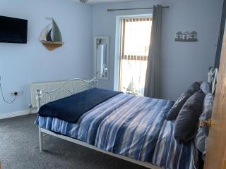 Harbour View luxury comfortable Holiday Apartment - Donaghadee - 3