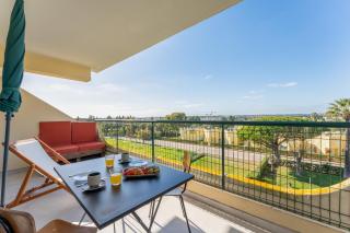 Tasteful 1 BDR Flat W/Balcony & Pool by LovelyStay - Quarteira - 6
