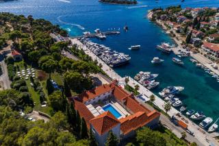 Heritage Hotel Martinis Marchi - Maslinica - 6
