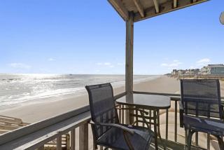 Sand & Sea: Beach Views For Miles! - North Topsail Beach - 3
