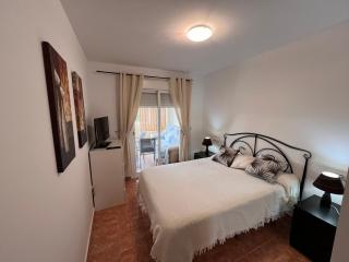 Precioso Bajo con Jardín en Paraíso de Vera - 6