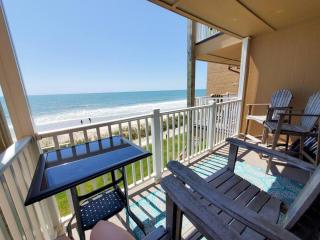 Gorgeous views, Oceanfront, Pool,The Driftwood! - North Topsail Beach - 5