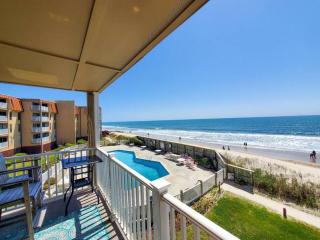 Gorgeous views, Oceanfront, Pool,The Driftwood! - North Topsail Beach - 4
