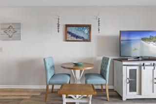 Gorgeous views, Oceanfront, Pool,The Driftwood! - North Topsail Beach - 3