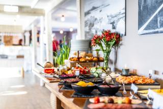 Brygga Restaurant and Rooms - Å - 8
