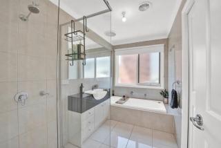 Tranquil Escape by Ready Set Stay - Dromana - 1