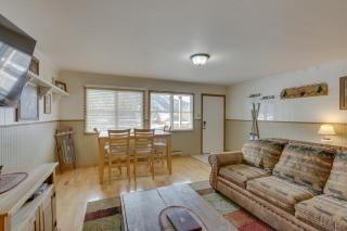 Main Street Red River Condo with Fireplace and Views! - Red River - 6