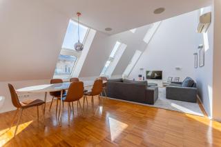 Modern Penthouse Private Terrace Jacuzzi - Budapest - 3