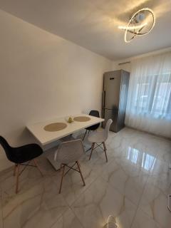 Casa Odessei 9 Oradea fara petreceri de orice forma - Oradea - 2