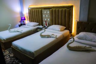 Golden Pyramids Inn - 7
