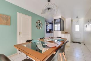 Maison moderne et piscine commune - Les Sables-dʼOlonne - 2