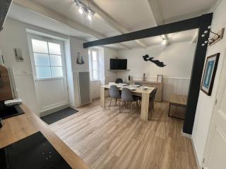 LE PHARE DE LA COTINIERE - Proche port et centre ville - 6