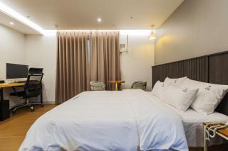 Choeup Karat Hotel - 5