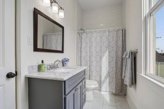 The Retreat On Burgandy. - 5