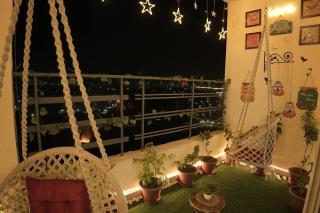 Luxury Apartment Near Pari Chowk - Greater Noida - 4