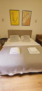 Noble Studio Apartments - 9