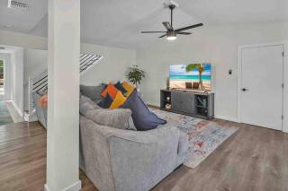 Modern Base - Lackland Delight - San Antonio - 5
