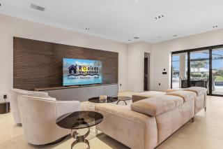 Minutes to the River! Dock, Tiki Hut, Heated Pool & Spa and AWE! - Casa Luxe Palmera - Roelens - Cape Coral - 3