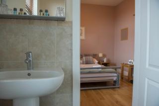 Ashbank Bed & Breakfast - 4