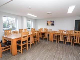 Cadwaladr - Caernarfon - 1