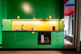 Colorful Apt close to the Center Great location - 1