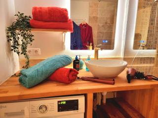 Studio 1 Sofa no Bedroom - 2