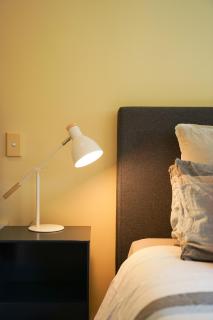 One Bedroom Unit Close to Claudeland Park - Hamilton - 4
