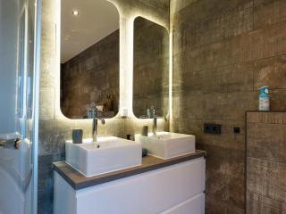 Luxe kamer met jacuzzi bij B&B Gezond aan Zee - Toegang Wellnesstuin meerprijs - Ouddorp - 6
