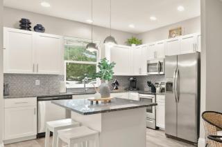 NEW! Canopy Cabana - Luxury Downtown Apartment - Safety Harbor - 3