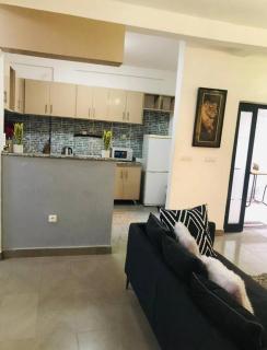 Appartement atypique trois chambres situé à logpom - Douala - 3