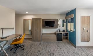 Holiday Inn Express San Diego South - National City by IHG - 1