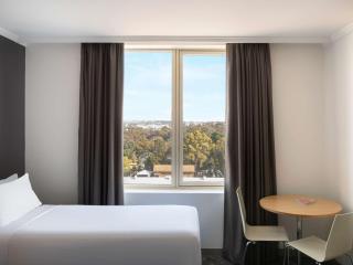 Mercure Sydney Bankstown - Bankstown - 2