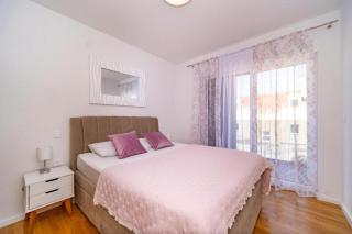 Apartments with parking space Postira, Brac - 22180 - Postira - 3