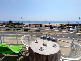 Bel Appartement Face Mer - 1 Chambre - Classé 2* - Parking - 5 personnes - FR-1-323-299 - Saint-Jean-de-Monts - 5