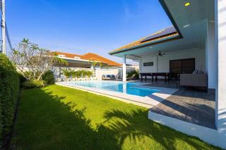 Modern 3 Bedroom Private Pool Villa ML7 - Hua Hin - 1