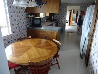 Dunes Coastal Getaway - North Bend - 7