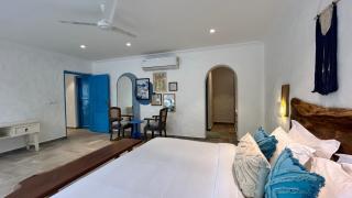 Kairos Iris & Theos - Karjat - 4