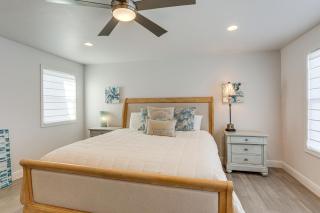 Waterfront NOLA Gem with Boat Dock and Lift - Venetian Isles - 1
